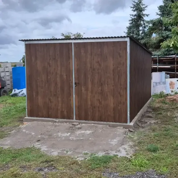 Plechová garáž 3×5 - zadní spád - tmavý ořech