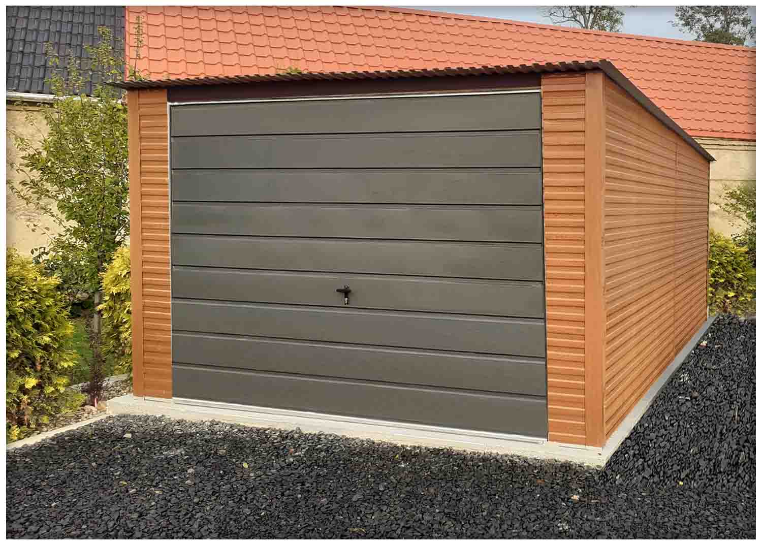 Plechová garáž 3,5x5 m - zlatý dub s grafitovou bránou